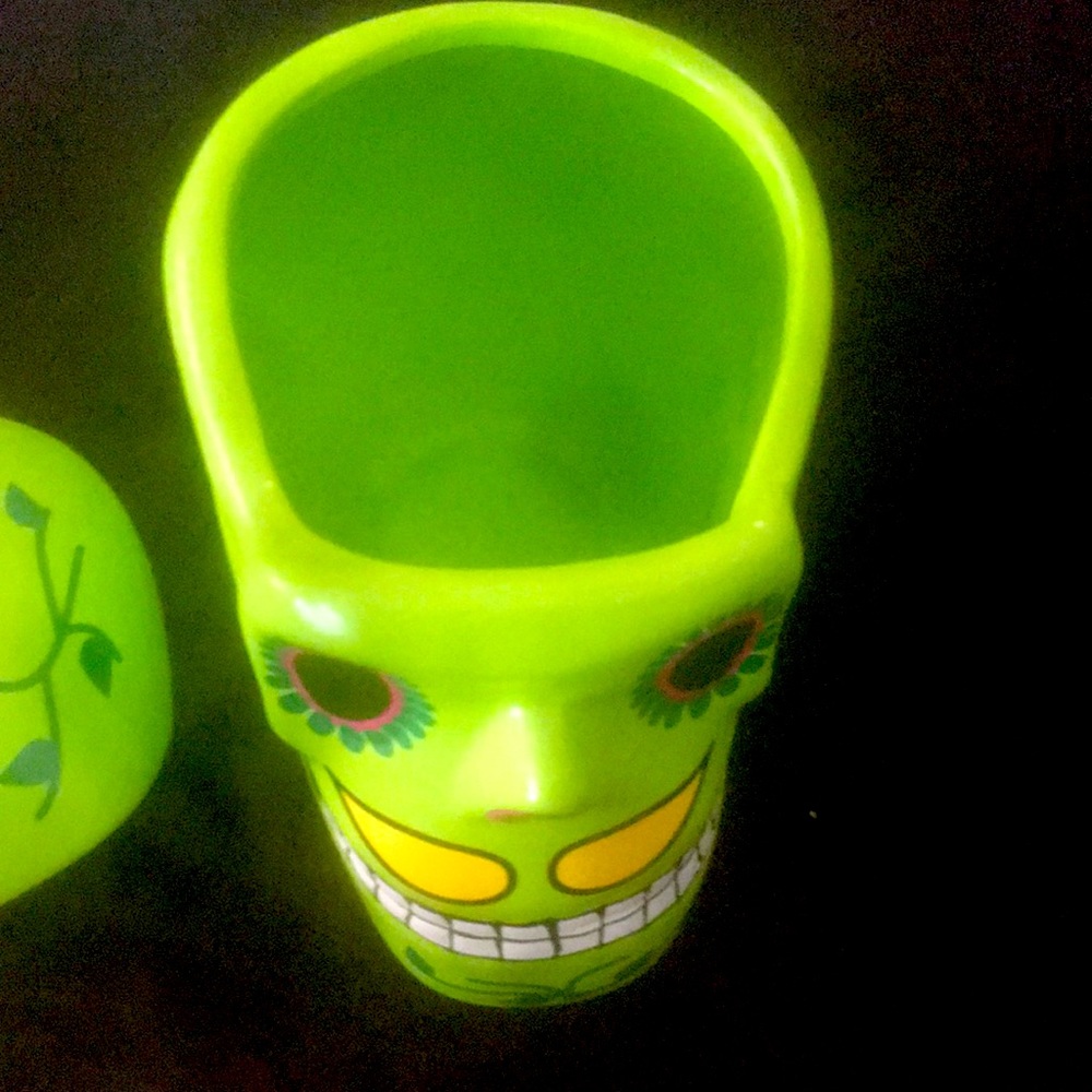 Mexican Hand Painted  Green Day of the Dead 3D SUGAR Skull /Trinket Box - Picture 7 of 10